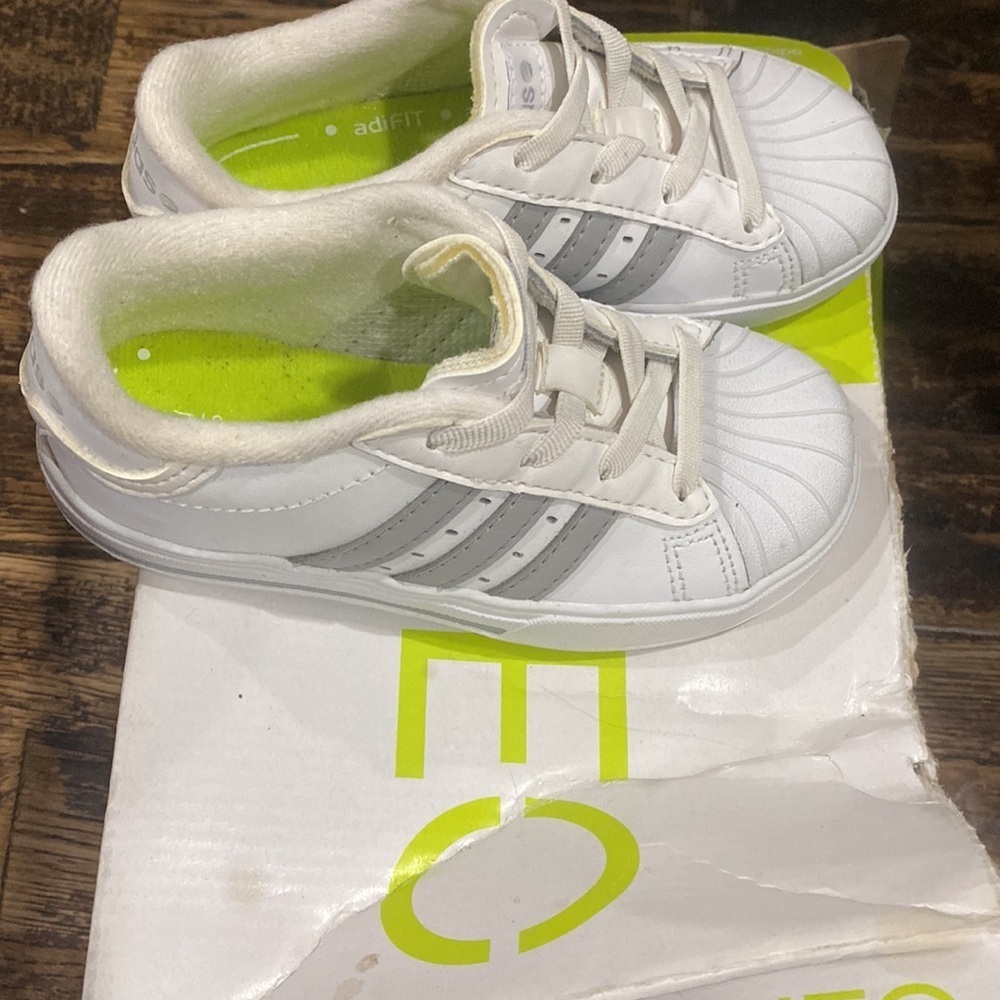 Adidas Neo Toddler White Shoes size 8 - Picture 10 of 10